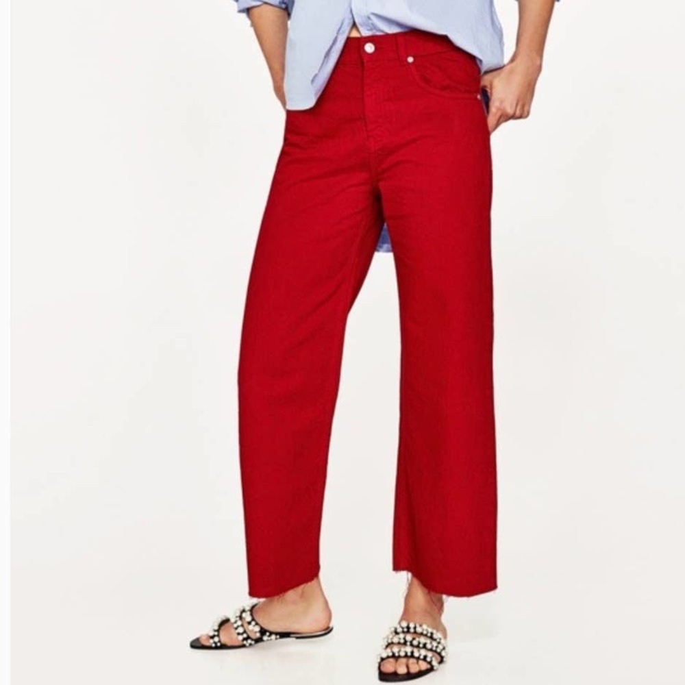 Zara Premium Denim Red High Waisted Cropped Flare Leg Raw Hem Jeans Women's 4